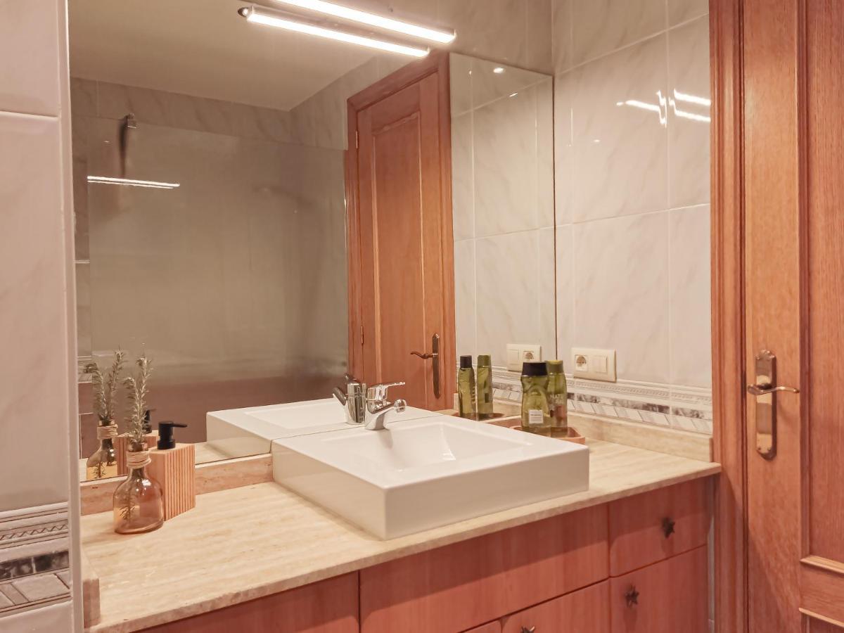 Apartament Natura Amb Calma オロト エクステリア 写真